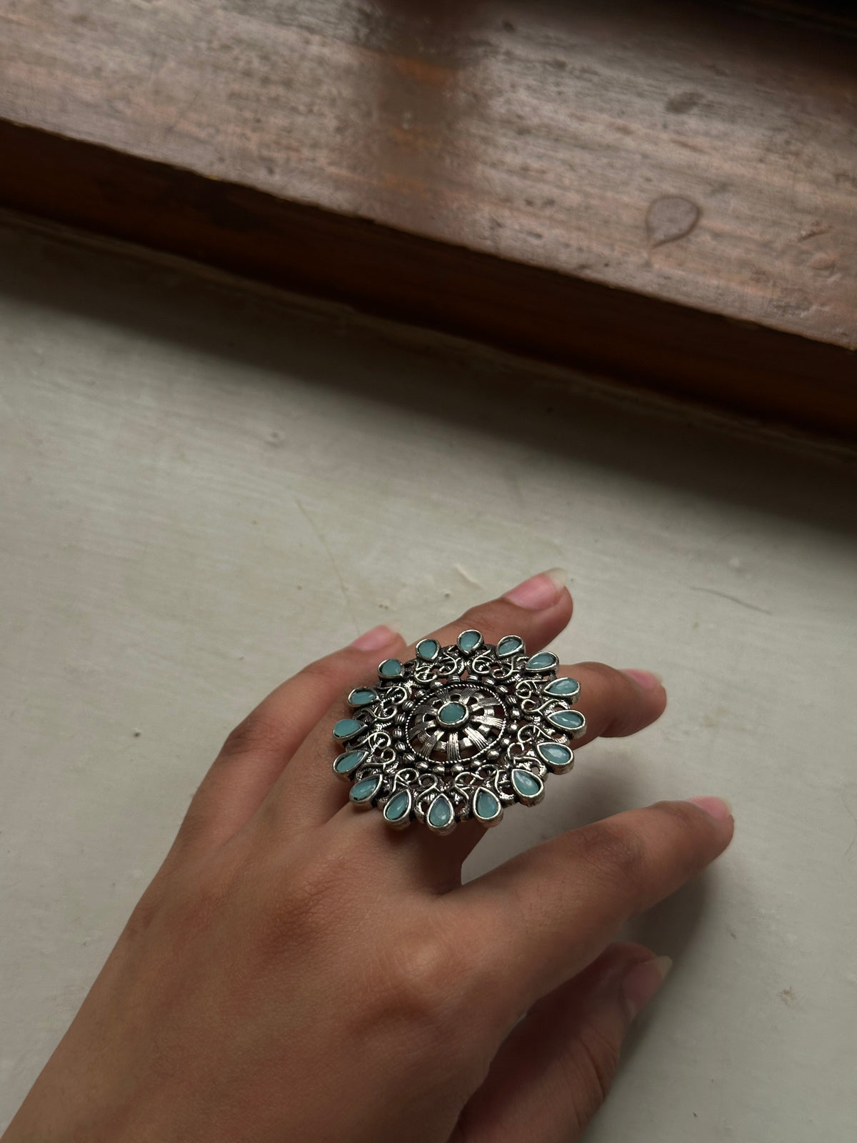 GUL MEENA RING [LIGHT FEROZI STONES]
