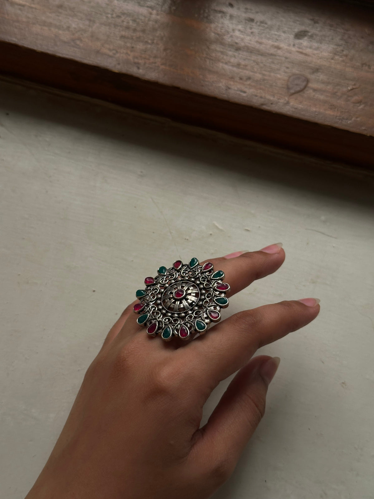 GUL MEENA RING [RED/GREEN COMBO STONES]