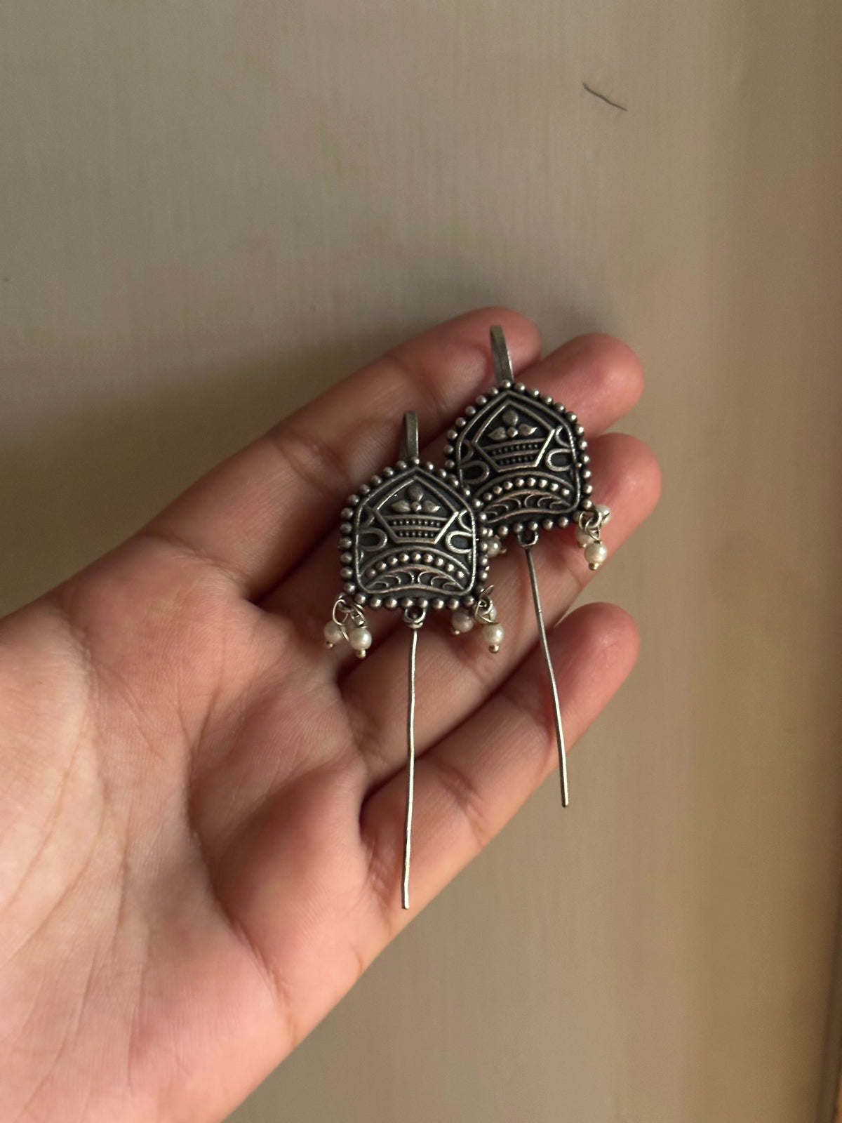 SHAB NOOR EARCUFFS