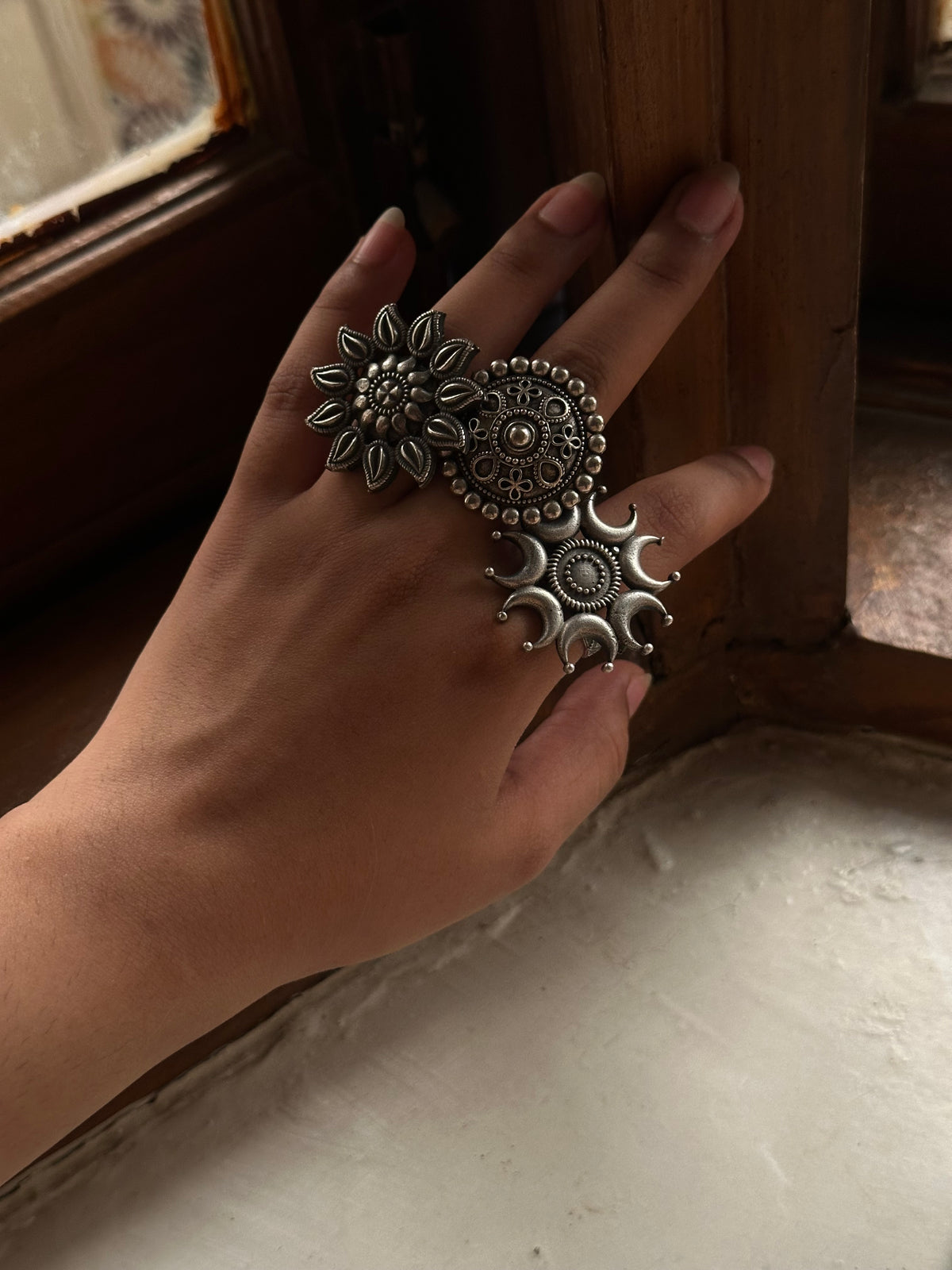 RAAT RAANI RING