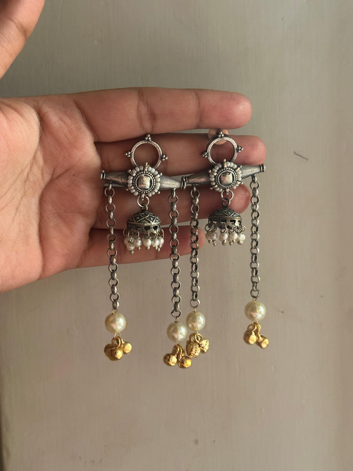 ZARAFSHA EARRINGS